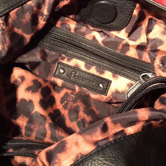 B Makowsky black purse - Picture 3 of 8